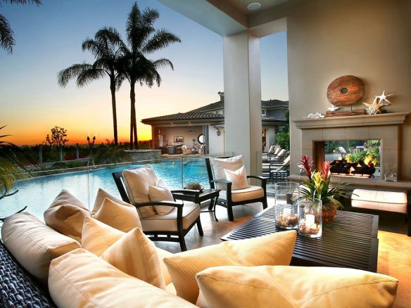 Casa com Piscina