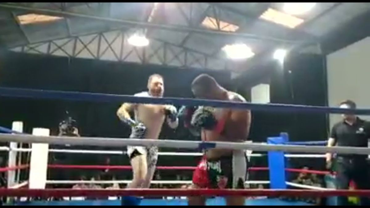 BANANINHA FAVELA DO JUSTINOS MUAY THAI SAPO TEAM JUQUITIBA