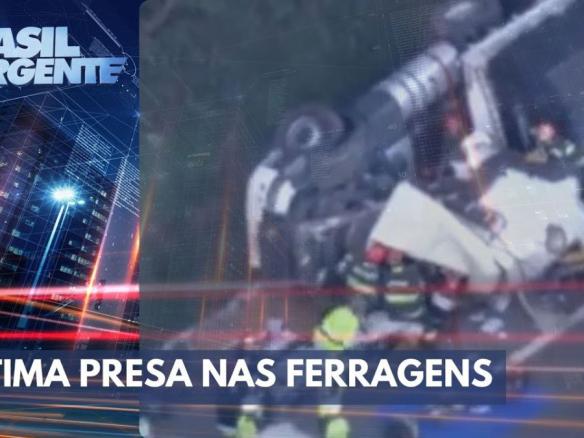 Dois caminhões se envolvem em acidente em São Lourenço da Serra | Brasil Urgente