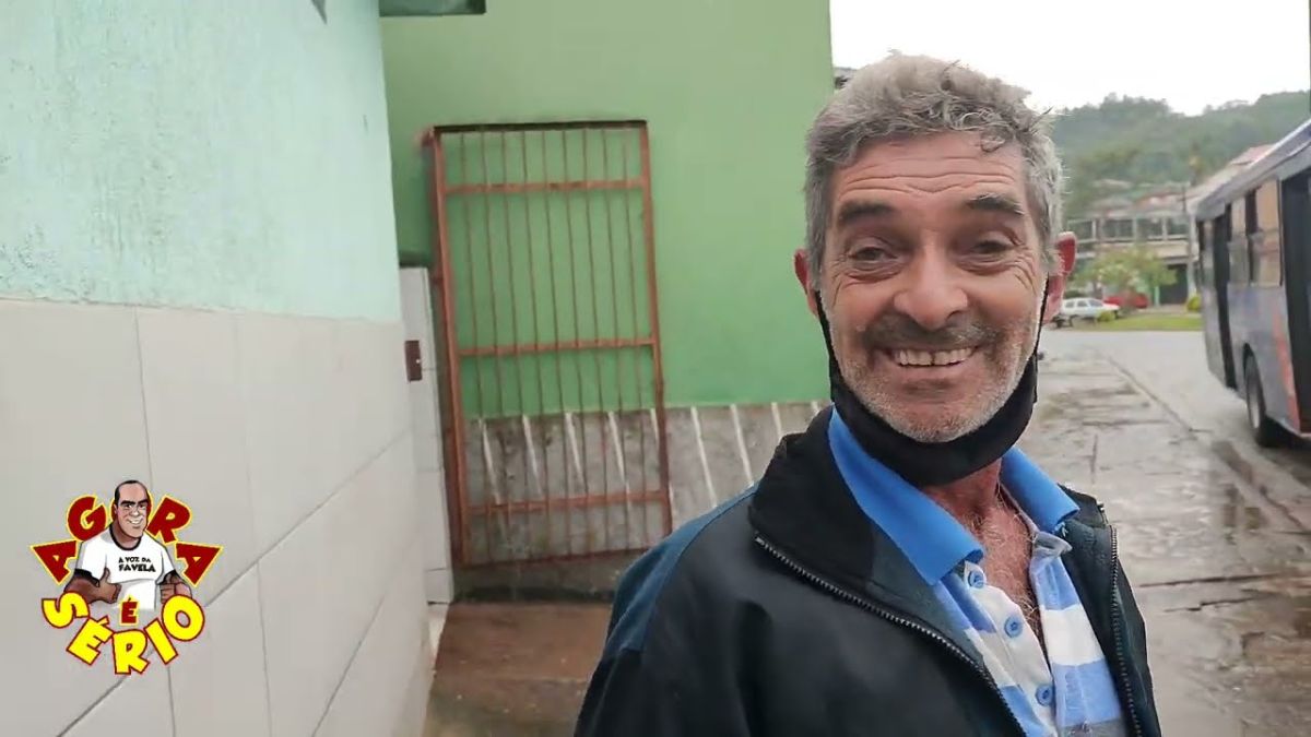 Morador de São Lourenço da Serra da nota zero para o melhor banheiro 🚾 de Juquitiba