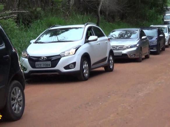SÃO LOURENÇO DA SERRA ACIDENTE GRAVE COM CAMINHÃO SENTIDO SUL WAZE