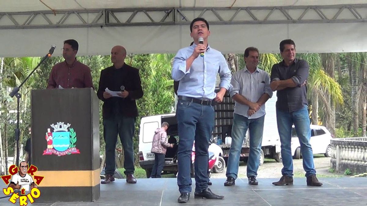 SÃO LOURENÇO DA SERRA GANHA UM TRATOR AGRÍCOLA NA GESTÃO PREFEITO ARIZINHO
