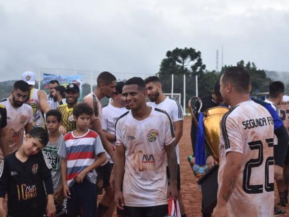 Segunda Feira é Campeão de Juquitiba 2022