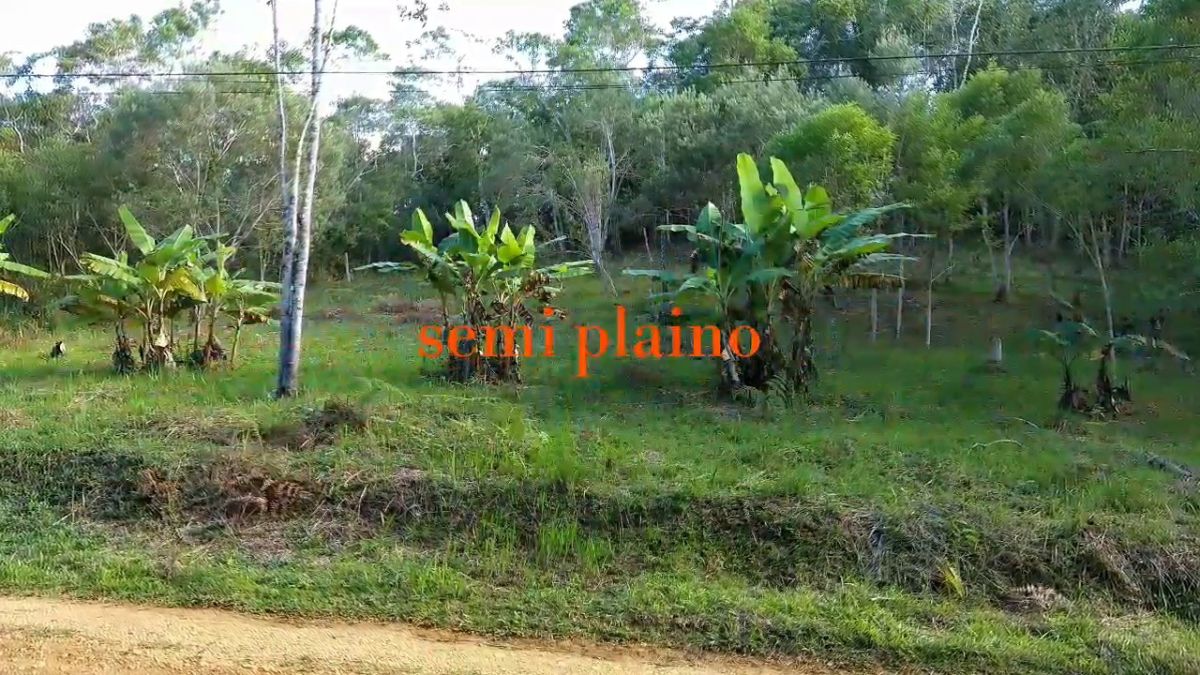 Terreno semi plaino para moradia ou formar sua chácara em Juquitiba