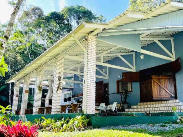 Casa de Campo em Juquitiba com total privacidade, paz e conforto na natureza!