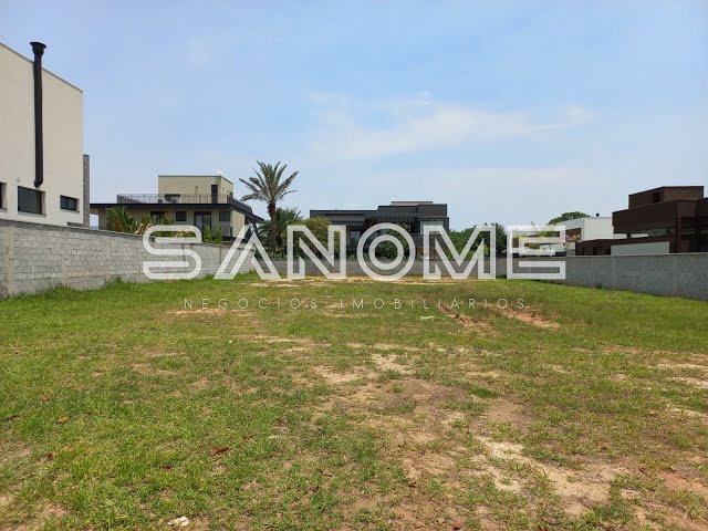Terreno 1.200m² à venda no condomínio fechado Chácara Serimbura em São José dos Campos
