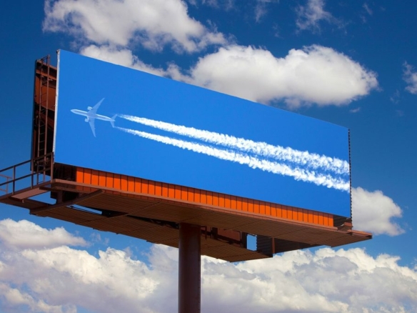 Anuncie Aqui Outdoor Avião