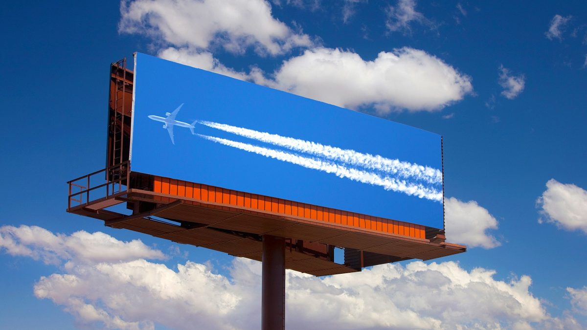 Anuncie Aqui Outdoor Avião