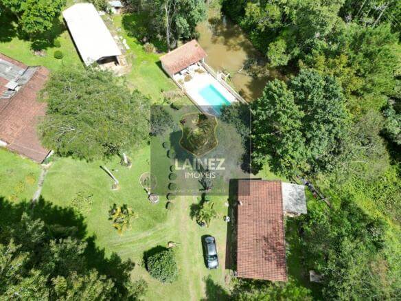 Achou! Chácara Completa e Bem Localizada em Juquitiba!