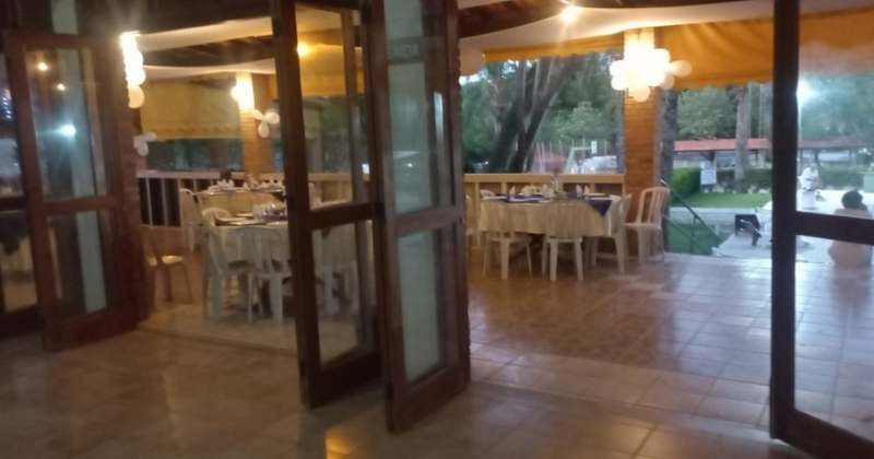 🏡 Chácara à venda em Itu-SP, com 30.000m², 6 quartos, 5 banheiros e 18 vagas. A 10 min do Parque do Chocolate. Conforto e natureza! 🌳